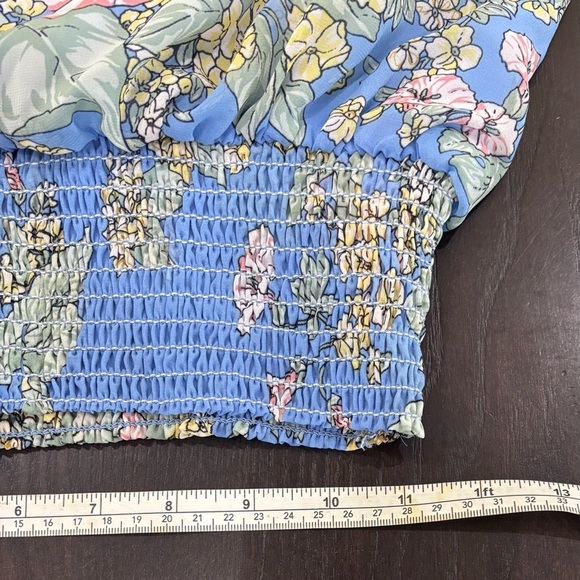 Max Studio Light Blue Floral Handkerchief Blouse Shirt Size Small - Picture 9 of 11